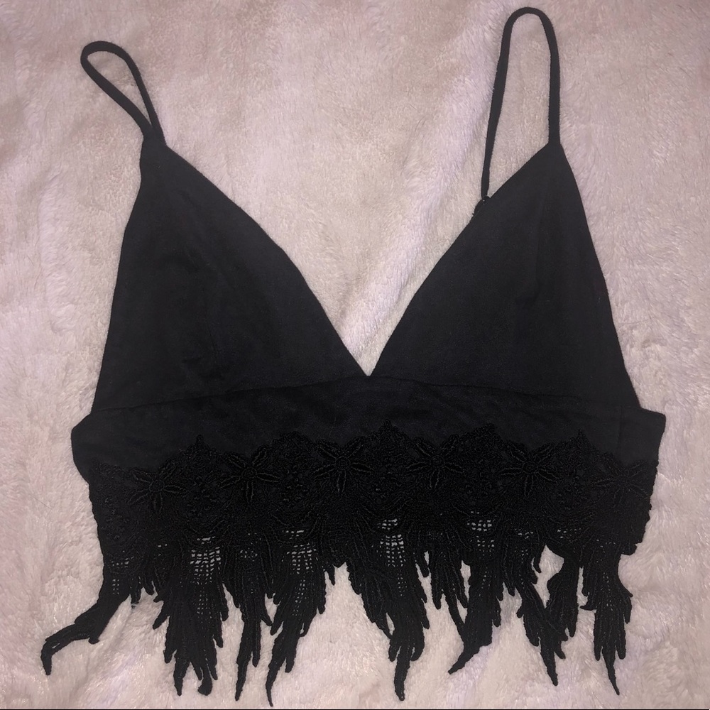 Beverly Hills Boutique black suede crop top - Picture 2 of 8